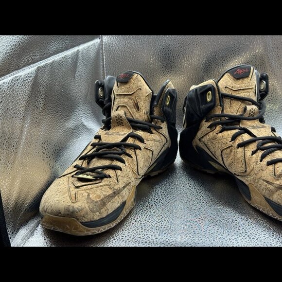 Size 10.5 - Nike Lebron‎ Xll 12 EXT King's Cork 768829-100 - Picture 3 of 10